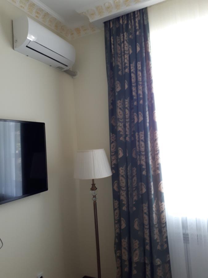 Kok-Art Hotel Jalal-Abad Екстериор снимка