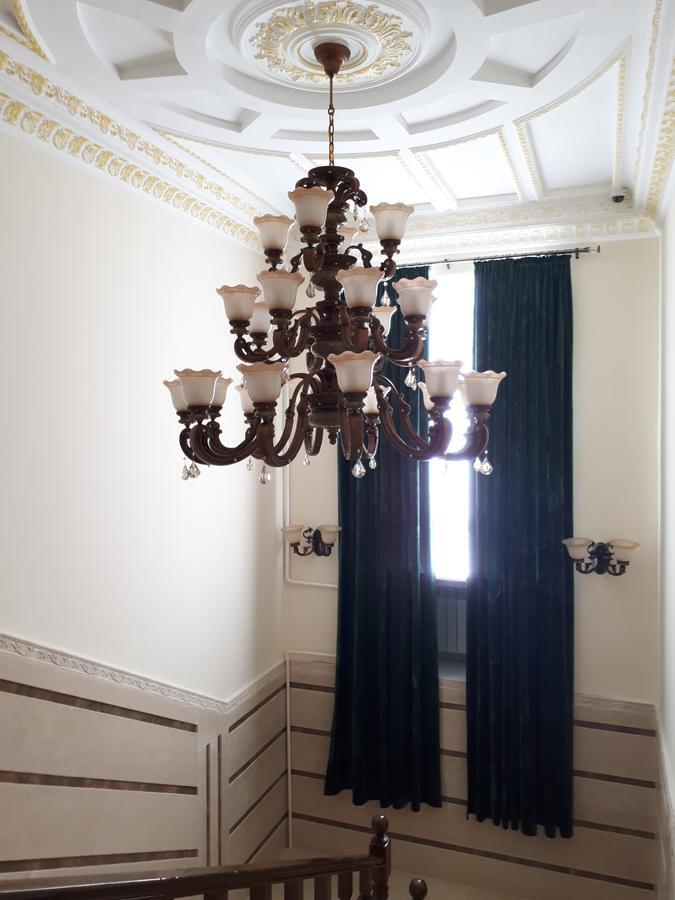 Kok-Art Hotel Jalal-Abad Екстериор снимка