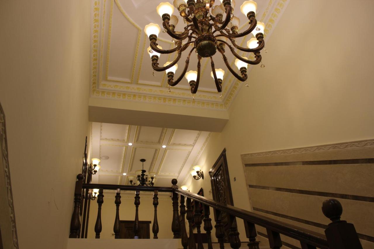 Kok-Art Hotel Jalal-Abad Екстериор снимка