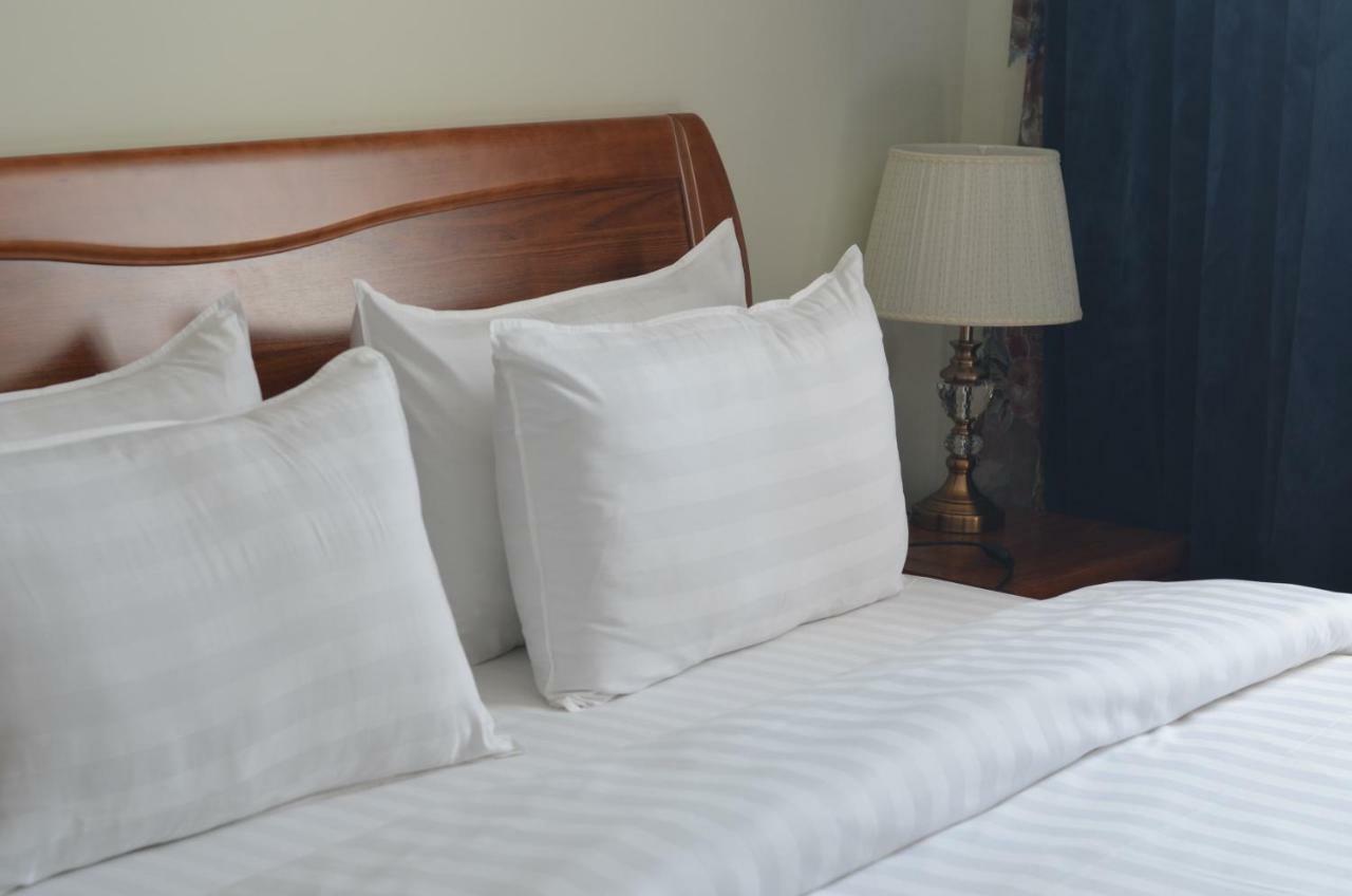 Kok-Art Hotel Jalal-Abad Екстериор снимка